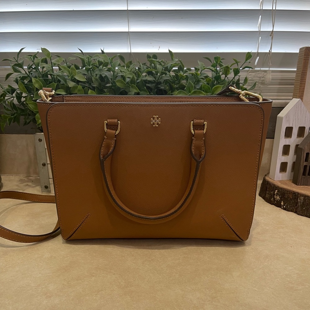 Brown Tory Burch Robinson purse